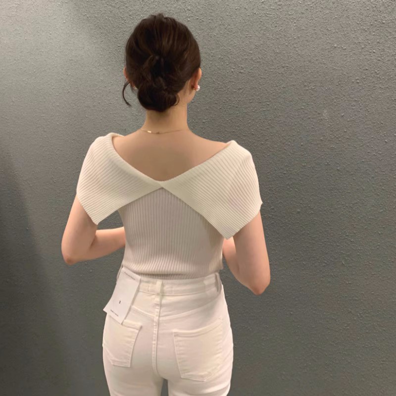 Áo Dệt Kim Mỏng Hở Vai Phong Cách Mới Mùa Hè