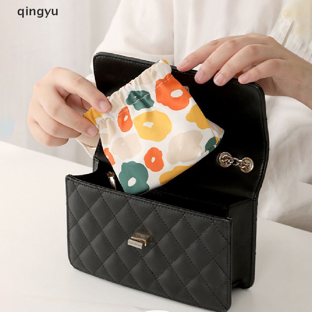 Túi Đựng Mỹ Phẩm / Thẻ / Tai Nghe / Son Môi Di Động qingyu Ins