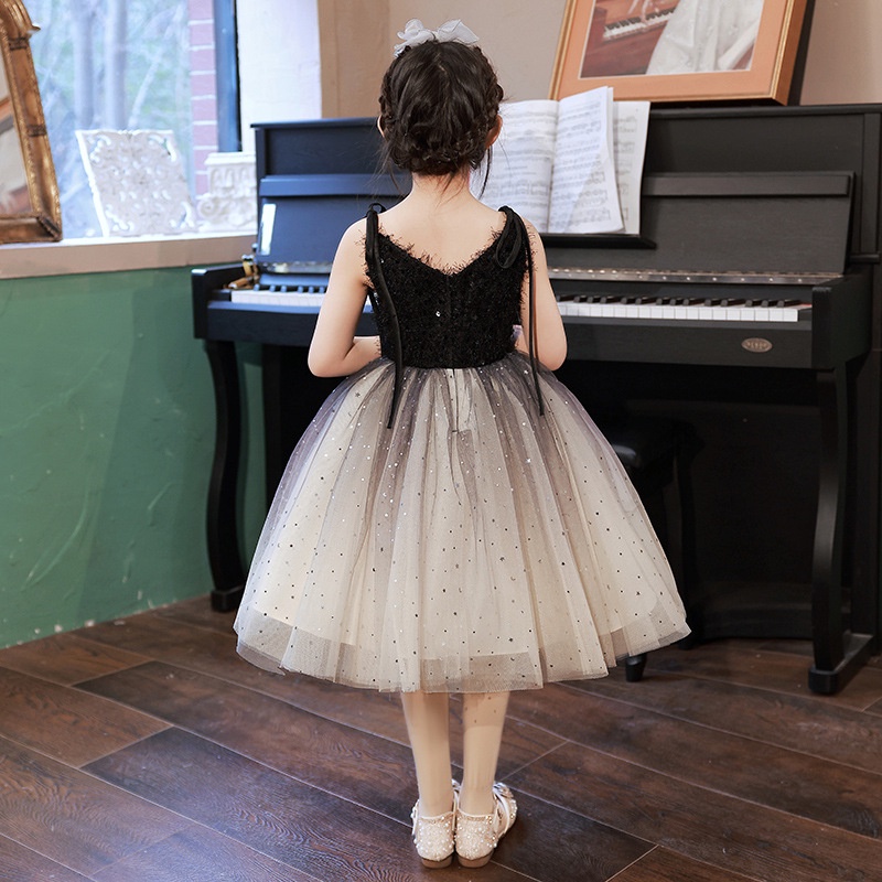 Đầm Công Chúa Hai Dây Phối Ren Thêu Hoa Lấp Lánh Thời Trang Mùa Hè Cho Bé Gái