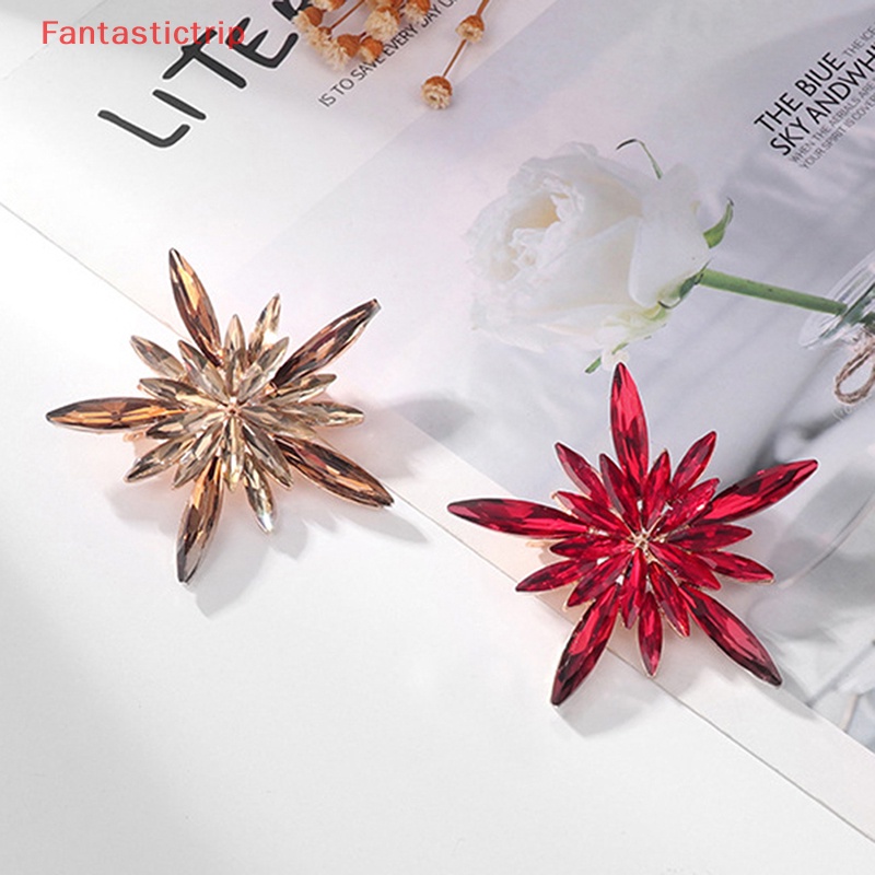 Ghim Cài Áo Hình Bông Tuyết Đính Pha Lê Nhiều Màu Sắc Thời Trang Cho Nữ