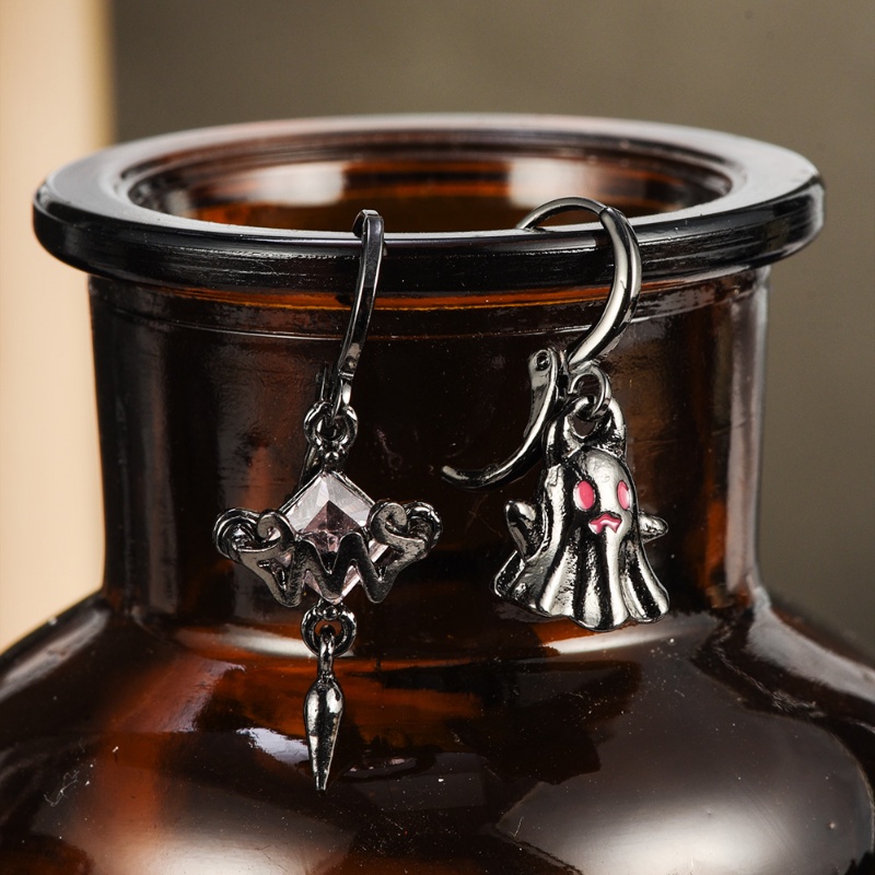 [Đặc trưng] Khuyên Tai Hình Thánh Giá Đính Đá Kim Cương Nhân Tạo Màu Đen / Hồng Phong Cách Gothic Punk Thời Trang Cho Nữ