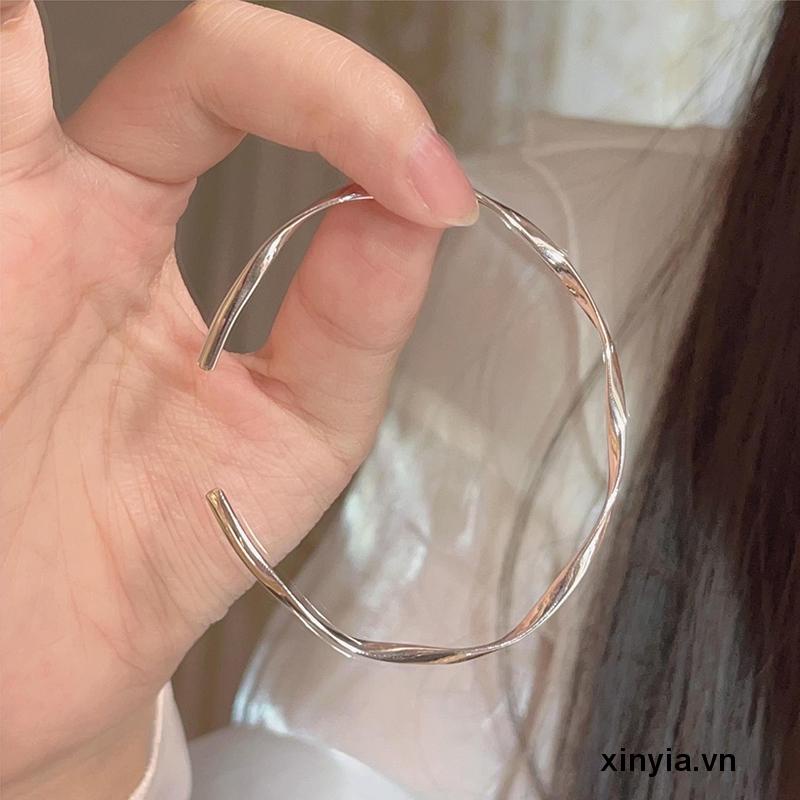 Vòng Tay Đá Mặt Trăng Trái Tim Thiết Kế Không Đều Cao Cấp Đơn Giản