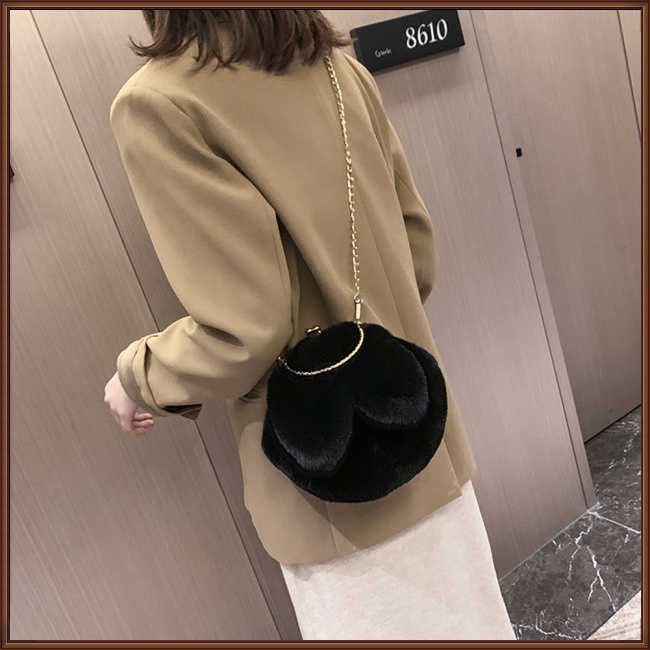 Túi Đeo Chéo Vai Kiểu Tai Thỏ Hoạt Hình Thời Trang Sành Điệu Cho Nữ