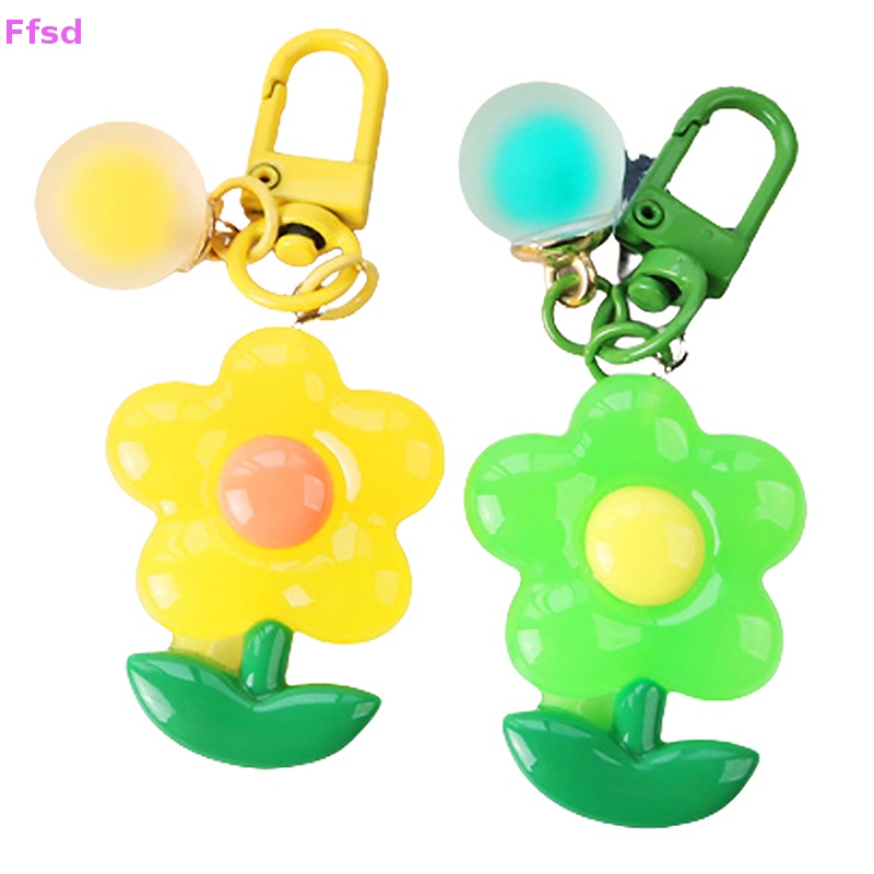 Móc Khóa Bóng Tròn Hình Hoa Dễ Thương Trang Trí Ba Lô / Túi Xách / Xe Hơi