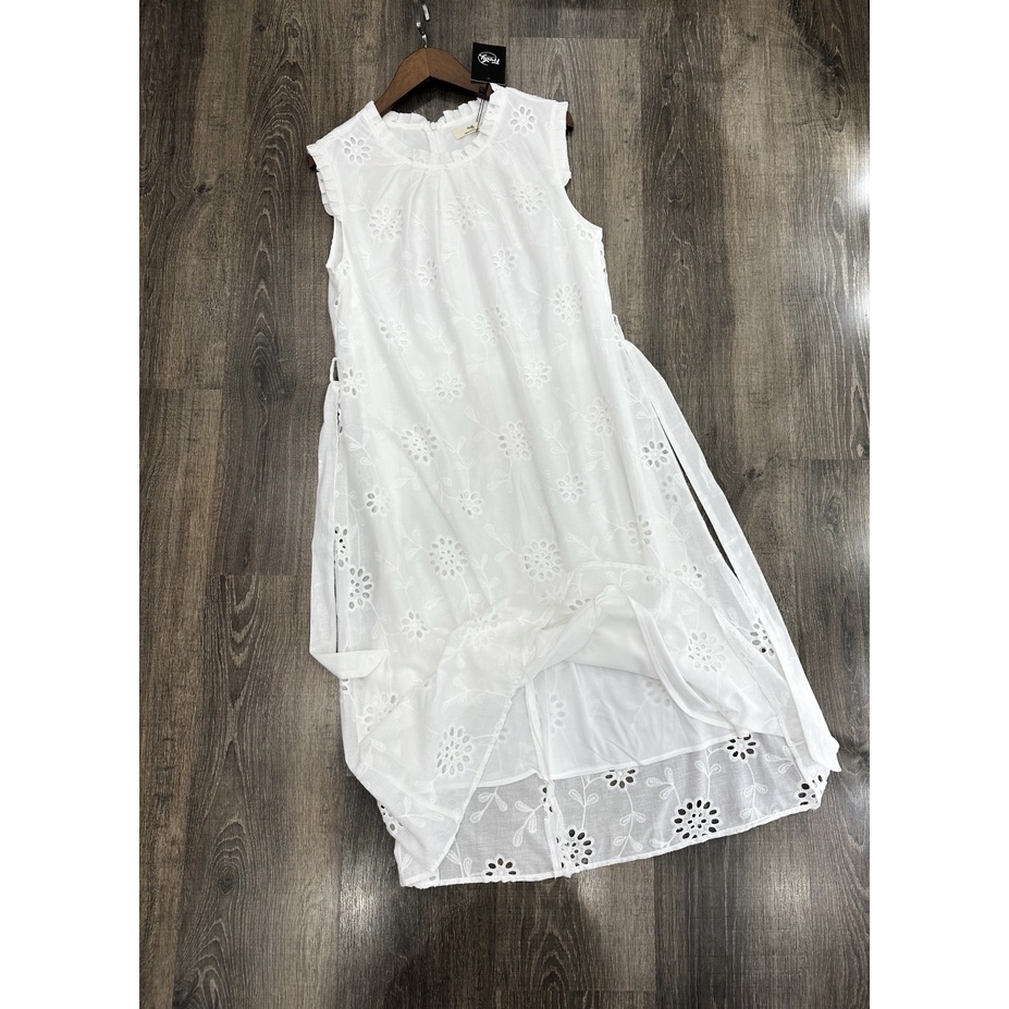 Đầm Thô Trắng Thêu F.r.e.d.y