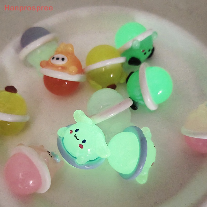 Bộ 2 Vòng cổ / Móc Khóa Hình Động Vật Bằng Nhựa Resin Phát Quang Xinh Xắn