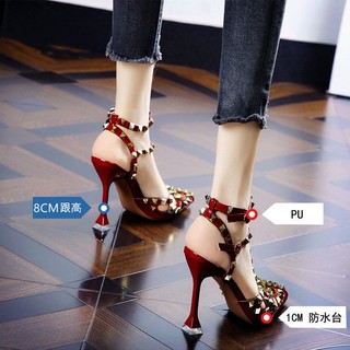 Giày sandal cao gót mũi nhọn quai chữ t đính đinh tán thời trang nữ