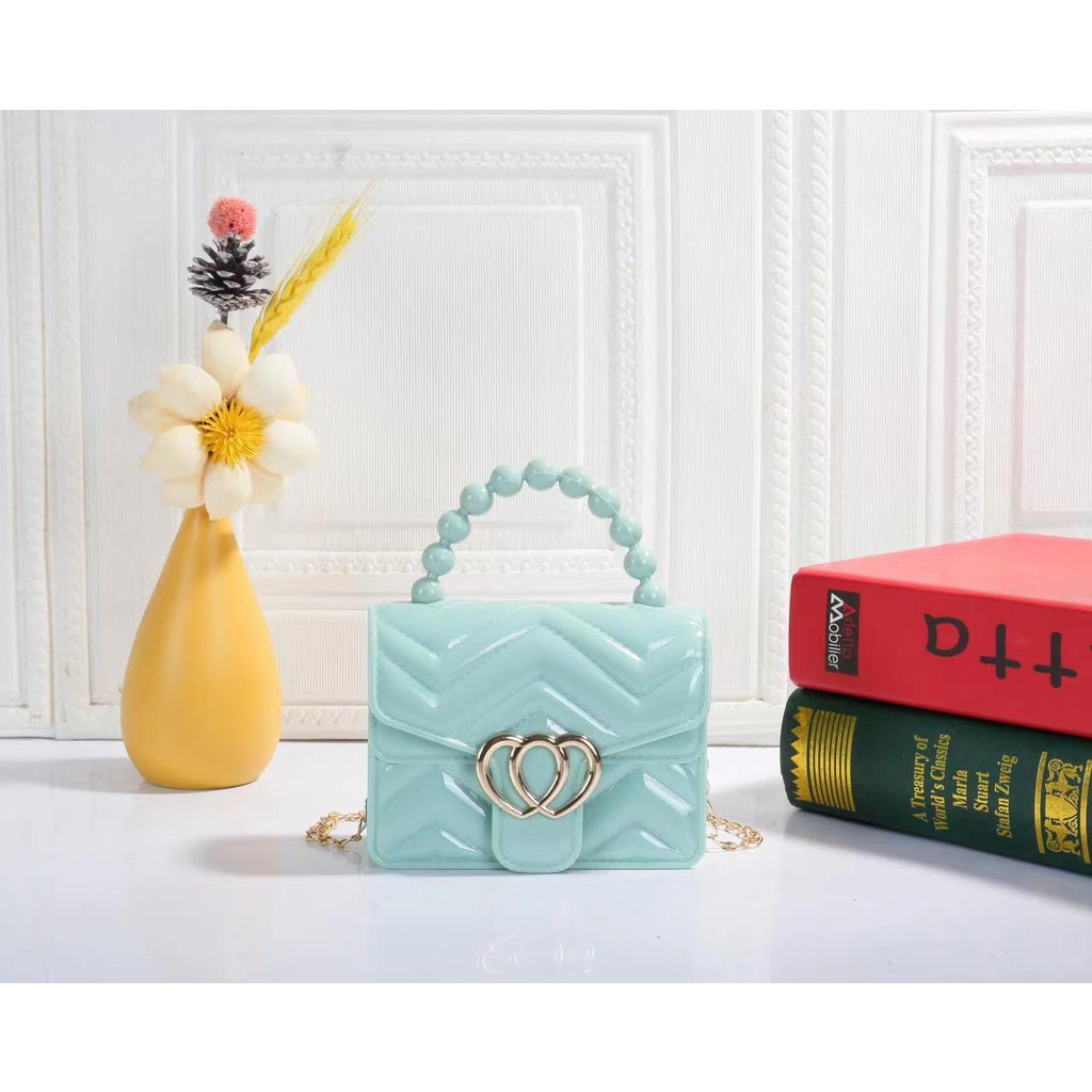 Túi Xách Tay Bằng Nhựa PVC Màu Đỏ Thiết Kế Mới Dành Cho Nữ