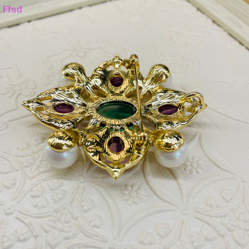 {Ffsd} Ghim Cài Áo Khoác Thời Trang Hình Thánh Giá Bằng Thủy Tinh Đục Lỗ Nhiều Màu Sắc Vintage Niche Bán Chạy *