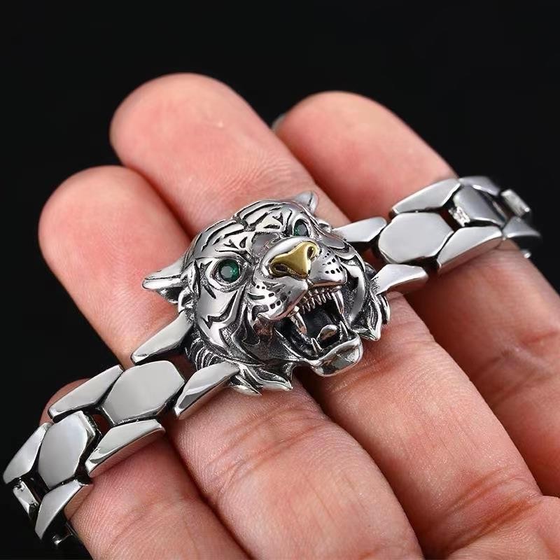 Vòng Tay Trang Sức Bằng Thép Không Gỉ Đính Đá Quý Phong Cách Hip hop Cho Nam