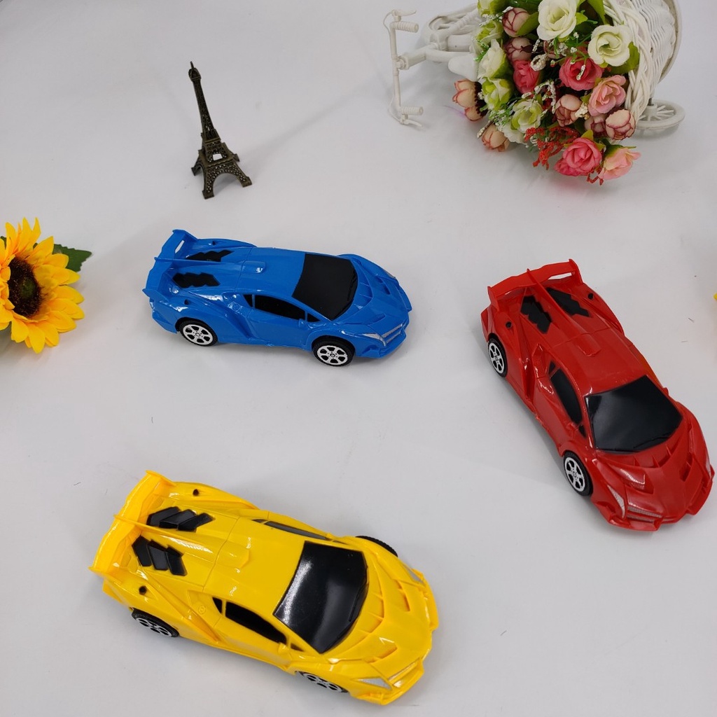 Mô Hình Xe Kéo Mini Bằng Nhựa Đồ Chơi Giáo Dục Cho Bé Mới