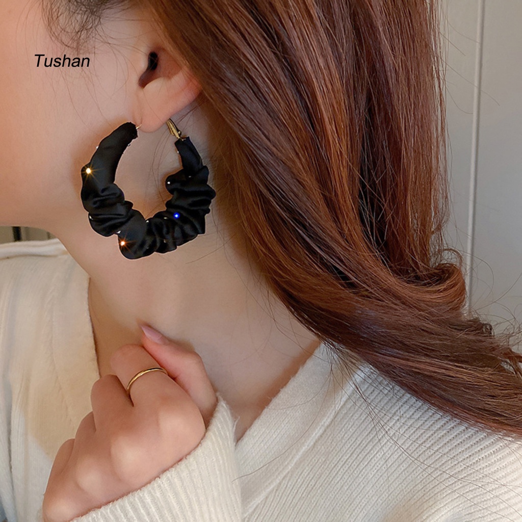 1 Đôi Bông Tai Hình Chữ C Đính Đá Lấp Lánh Thời Trang