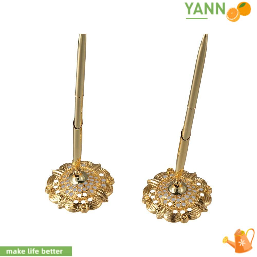 1 Giá Đỡ Bút Để Bàn Gọn Gàng Tiện Dụng Cho Văn Phòng