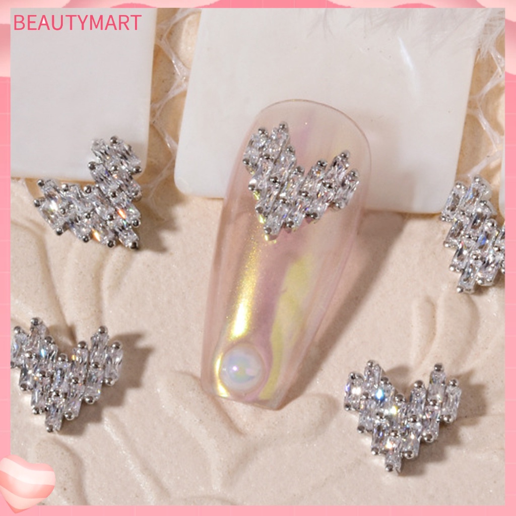 Set 5 Phụ Kiện Trang Trí Móng Tay Hình Trái Tim Đính Đá Zircon