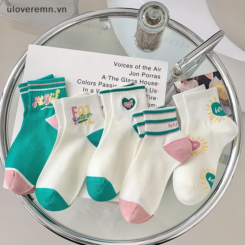 Đôi Vớ Cotton Kẻ Sọc Thêu Hình Trái Tim Thời Trang Harajuku Đáng Yêu Dành Cho Nữ