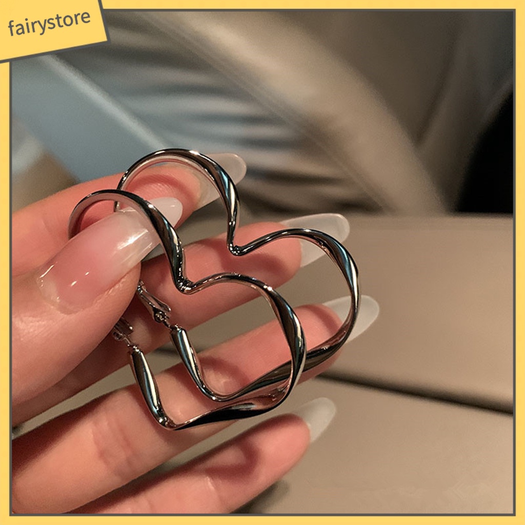 1 Đôi Bông Tai Hình Tròn / Trái Tim Thời Trang Quyến Rũ Cho Nữ