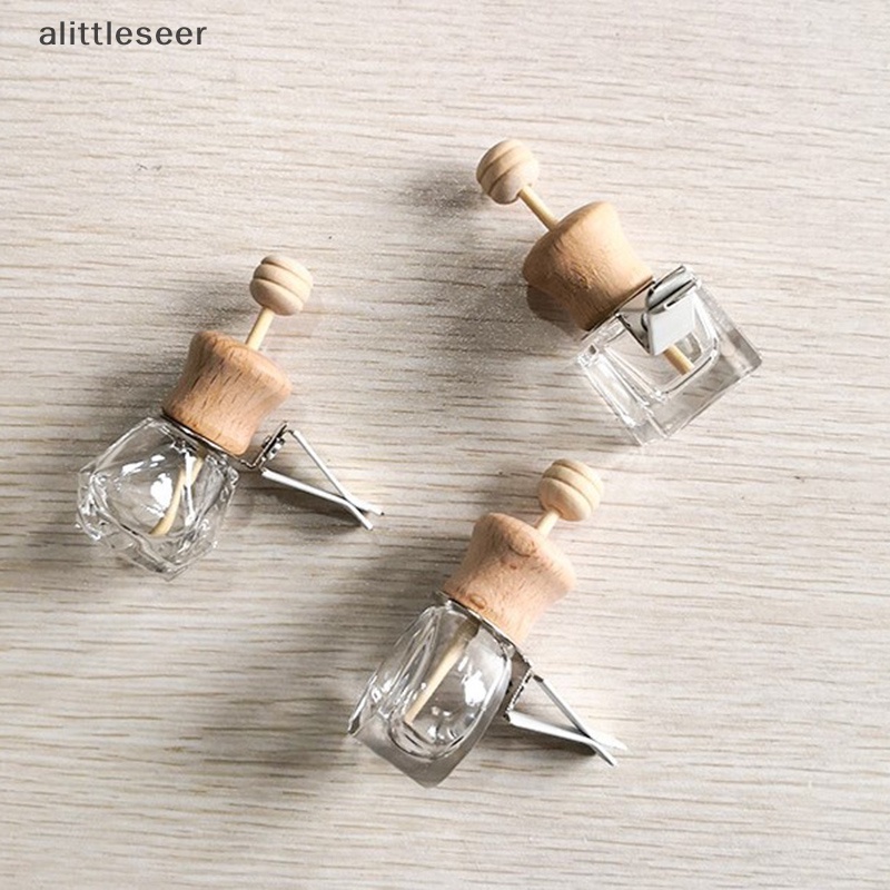 1 Lọ Nước Hoa Rỗng Có Kẹp Cho Xe Hơi