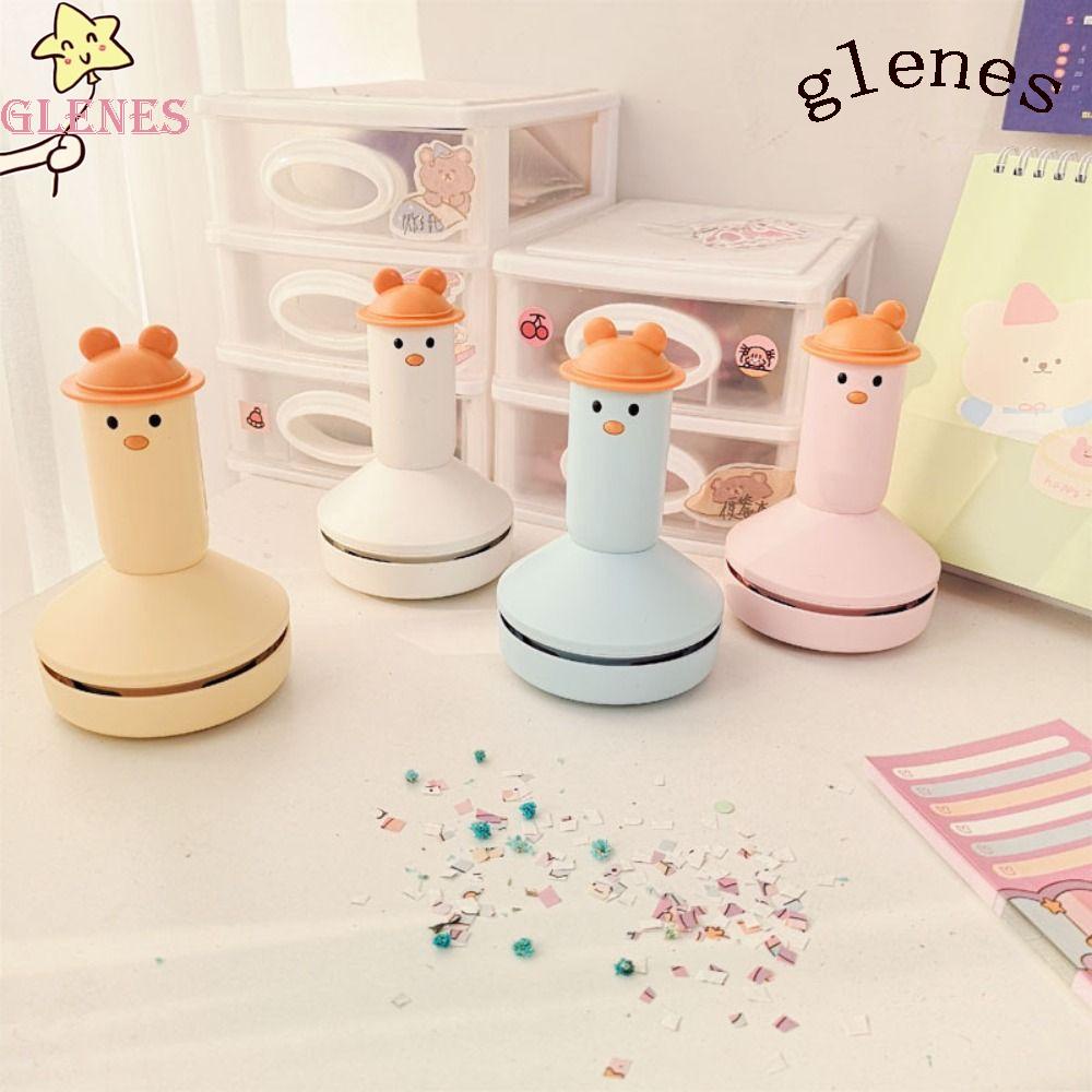 Máy Hút Bụi Cầm Tay Họa Tiết Hoạt Hình Dễ Thương Kèm Cọ Vệ Sinh Sạc USB Tiện Dụng Cho Bé