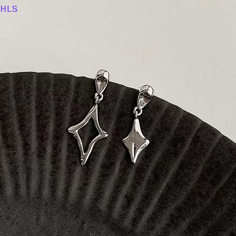 [HLS] Khuyên Tai Bạc Hình Ngôi Sao Rỗng Không Đối Xứng Đơn Giản Cá Tính Thời Trang Cho Nữ