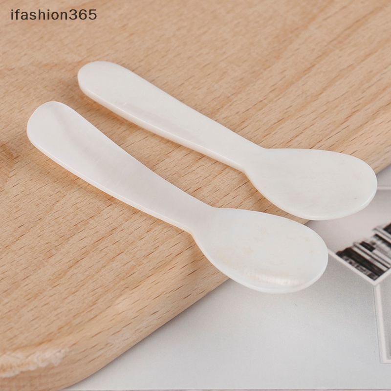 [ifashion365] Muỗng Cà Phê Cán Hình Vỏ Sò Đính Ngọc Trai Thủ Công