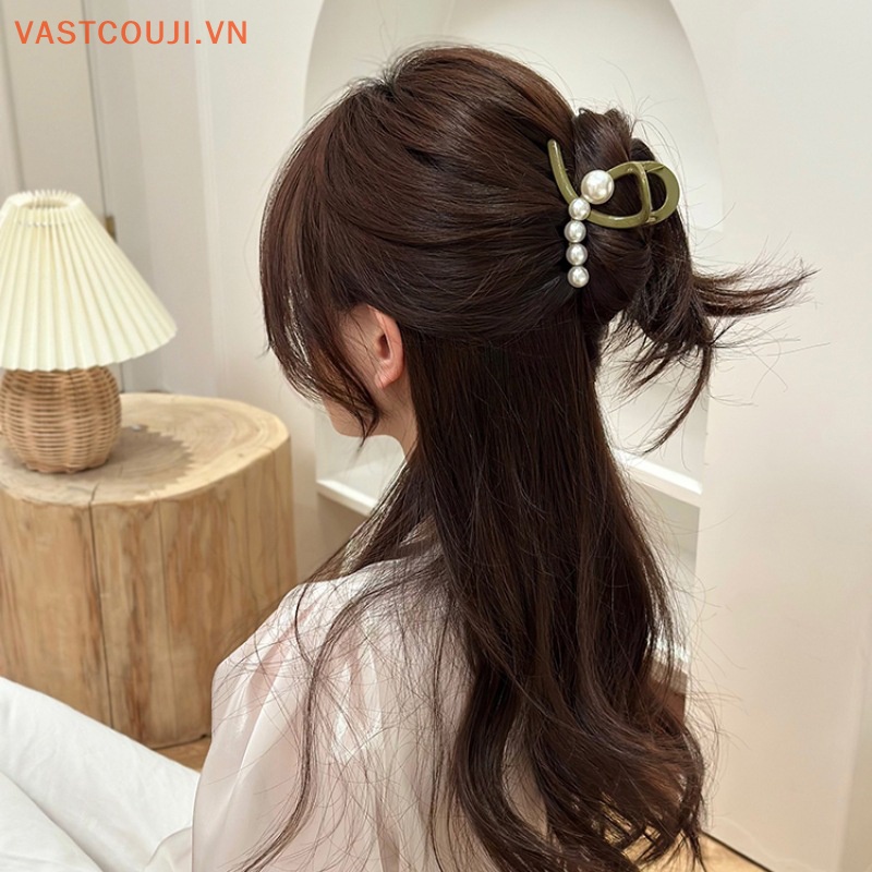 Kẹp Tóc Càng Cua Bằng Nhựa Mỏng Đính Ngọc Trai Không Đối Xứng Chống Trượt Thời Trang Mùa Hè Cho Nữ