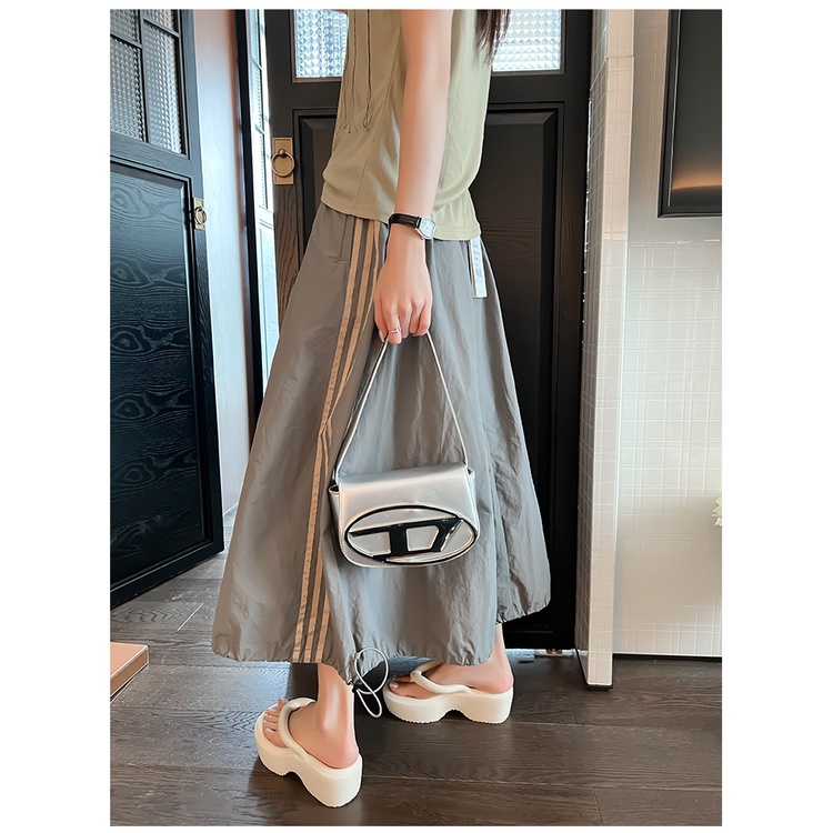 Luyoo17  Đế Dày 5cm dép bánh mì  Chống Trượt Thời Trang Mùa Hè Mới Cho Nữ