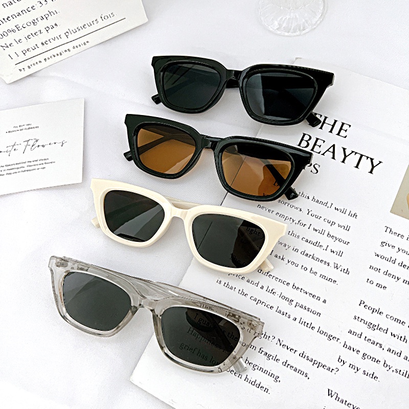 Kính Mát Chống Tia UV400 Nhiều Màu Sắc