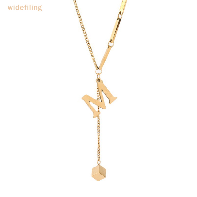 Vòng cổ Bằng Thép Titan Mặt Hình Khối Lập Phương Màu Sắc Cá Tính Dành Cho Nữ