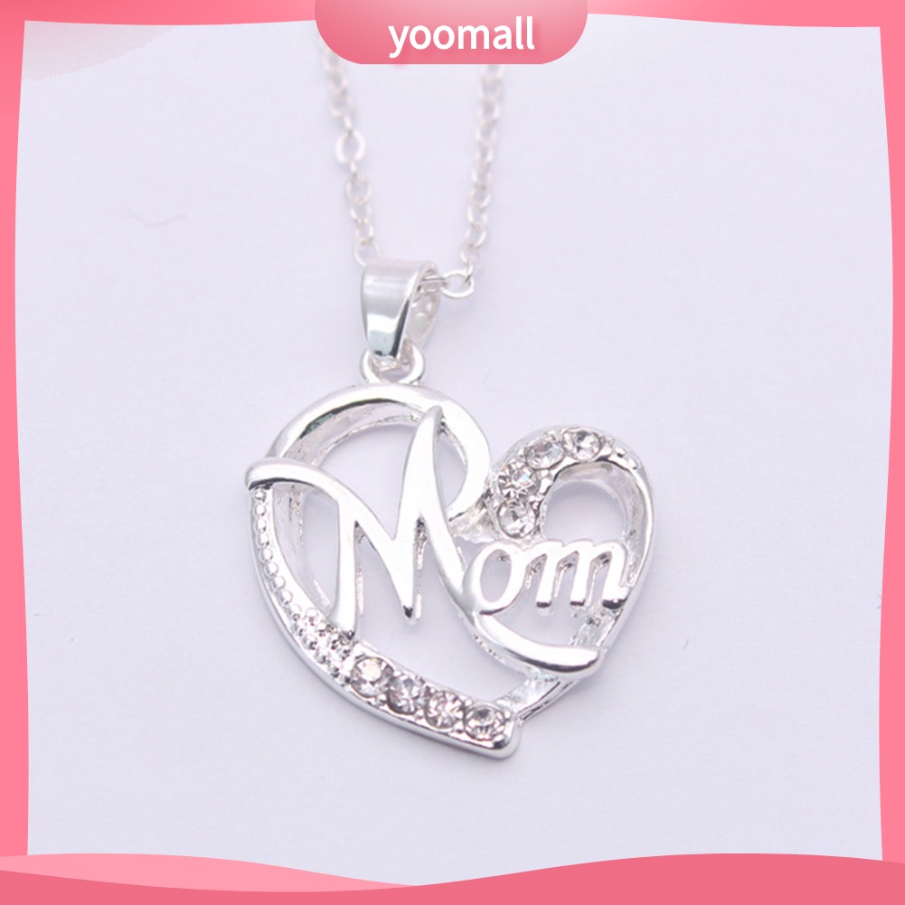Vòng cổ Mặt Trái Tim Đính Đá Chữ Mom Thời Trang