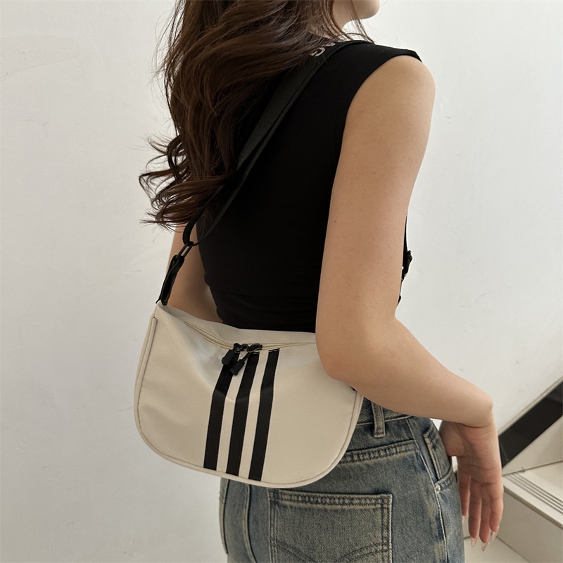 Túi Xách Thể Thao Bằng Vải Canvas Thời Trang Mùa Hè Giản Dị Dành Cho Nữ