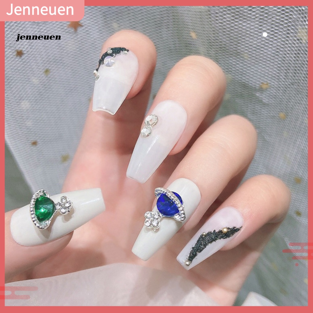 Set 5 Phụ Kiện Trang Trí Móng Tay Hình Hành Tinh Đính Đá Lấp Lánh Sang Trọng DIY