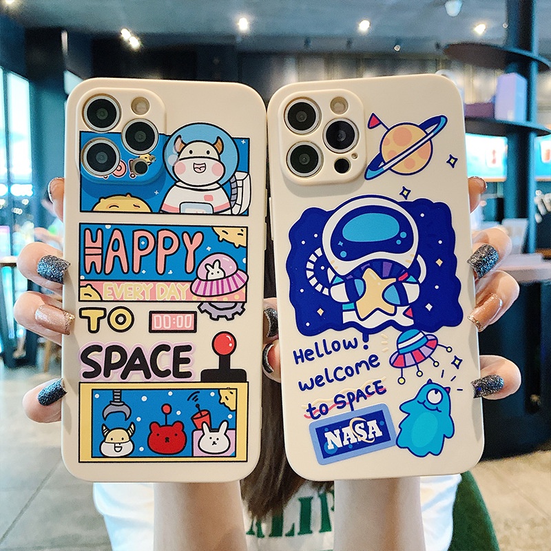 Compatible For TECNO POVA 5 4 Pro POP 5 LTE POVA 3 Camon 20 Pro Spark 8C 7T Spark 10 Pro 10C Spark GO 2023 Ốp Điện Thoại Cho Phim hoạt hình phi hành gia bò sáng tạo cổ trắng