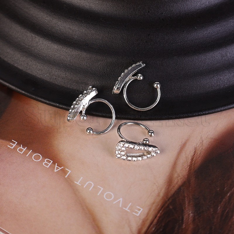 Khuyên Kẹp Tai / Khuyên Kẹp Tai Hình Tam Giác Bằng Kim Loại Đính Đá Zircon Sang Trọng Sáng Tạo Phong Cách Punk Thời Trang