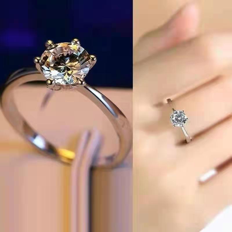 Nhẫn Dạng Mở Có Thể Điều Chỉnh Kích Thước One Carat of Platinum Moissanite Đá Moissanite Quà