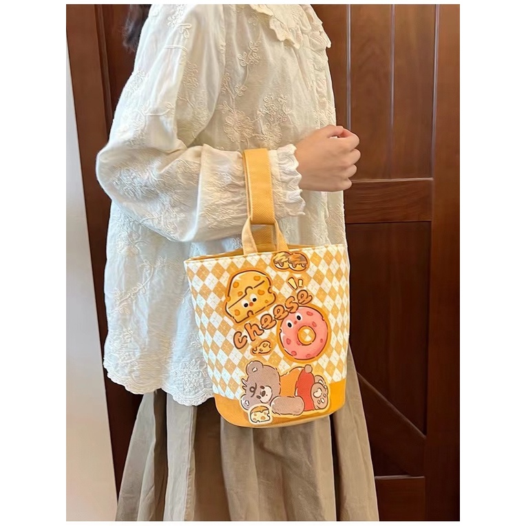 Túi xách gấu cheese nữ túi xách nhỏ dễ thương sinh viên hộp ăn trưa túi đi chơi tạp phẩm túi xách