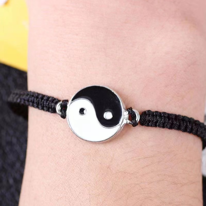 Bộ 2 Vòng Tay Tai Chi May Mắn Cho Cặp Đôi