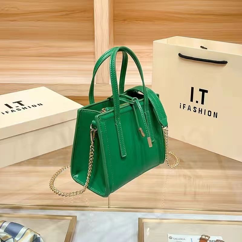 Túi Đeo Chéo Zara Hình Đôi Cánh Thời Trang Sang Trọng Cho Nữ
