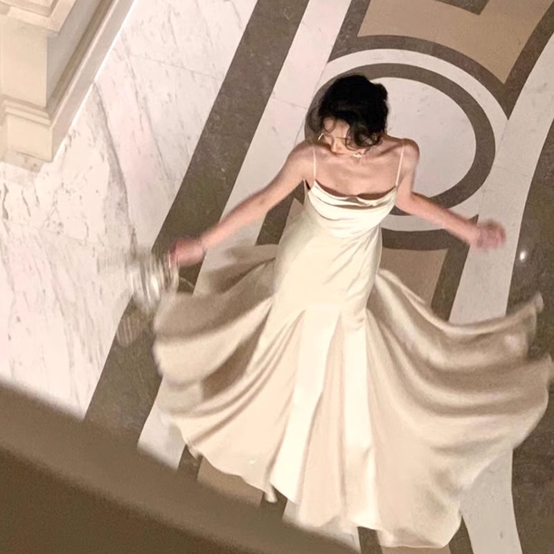 Đầm Đuôi Cá Hai Dây Bằng Vải Satin Nhún Bèo Phong Cách Pháp Thời Trang Mùa Hè
