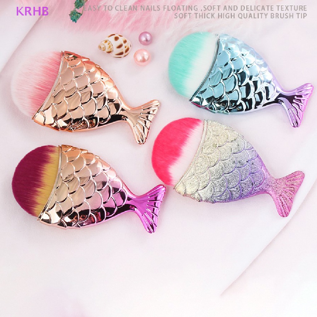 Cọ Trang Điểm Đáy Phẳng Hình Đuôi Cá KRHB