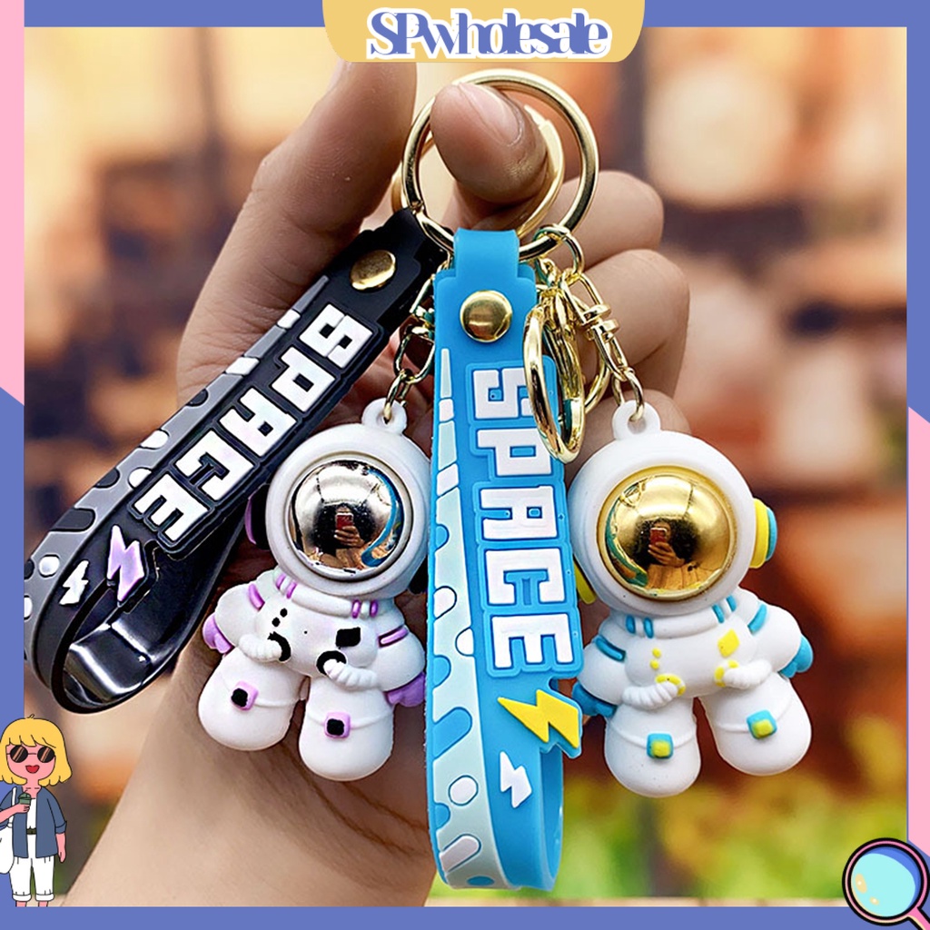 <SPwholesale> Móc Chìa Khóa Xe Hơi Họa Tiết Phi Hành Gia Hoạt Hình Bắt Mắt Đa Năng Quyến Rũ