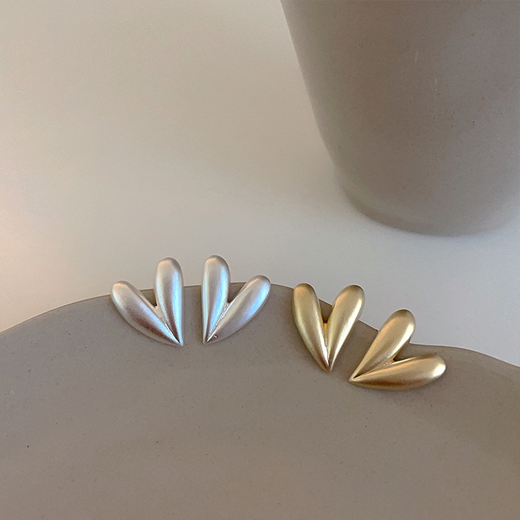 Bông Tai Hình Trái Tim Bằng Kim Loại Nhám Phong Cách Hàn Quốc Thời Trang Cho Nữ