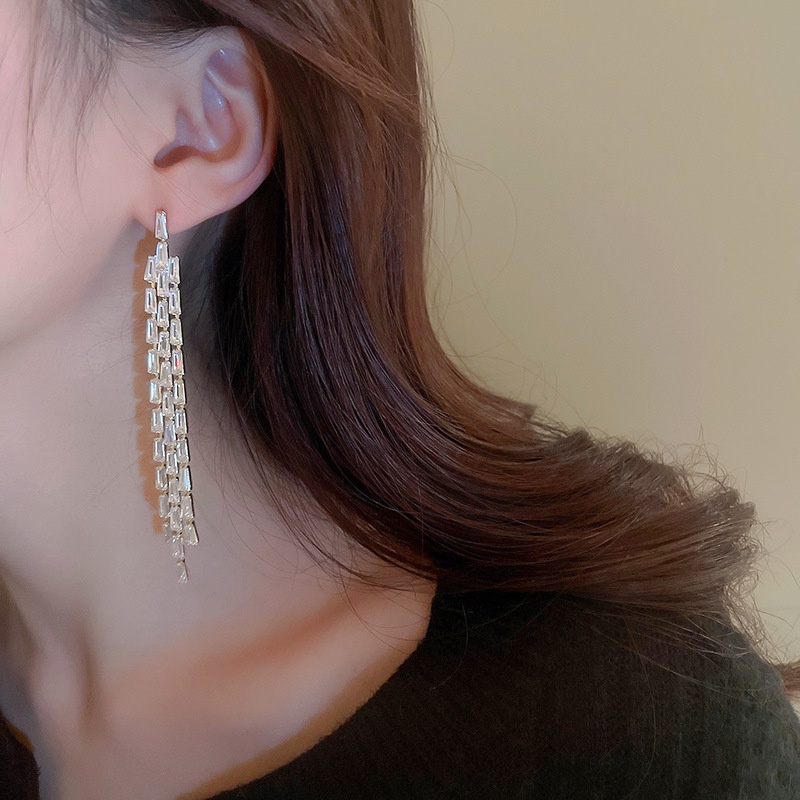 Bông Tai Mạ Bạc 925 Dáng Dài Đính Đá Zircon Phong Cách Hàn Quốc