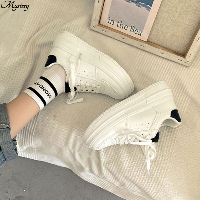 Giày Bata Trắng Đen Thời Trang Năng Động Cho Nữ