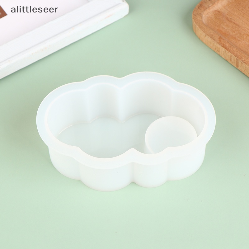 1 Khuôn Bằng Silicone Dùng Tự Làm Đèn Xi Măng Tiện Dụng