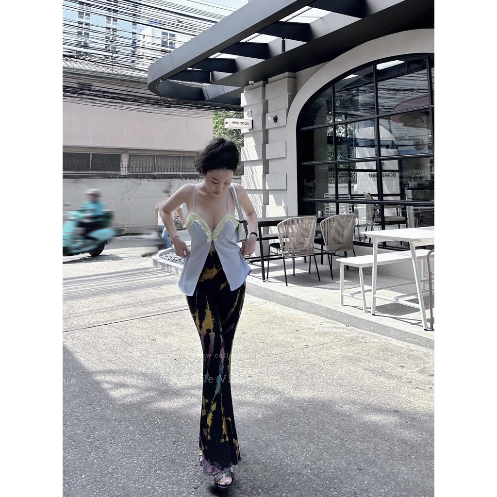 Áo hai dây lụa viền ren