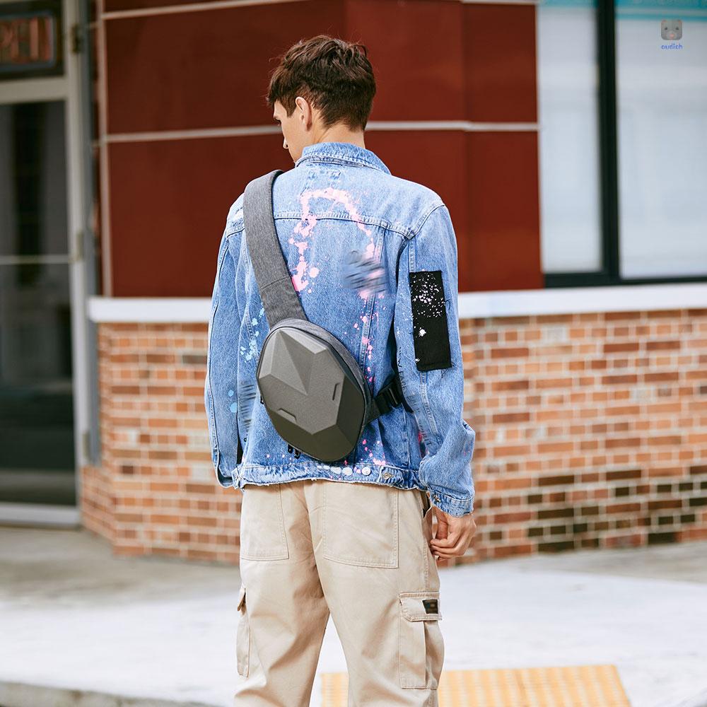 Túi Đeo Chéo Chống Thấm Nước Có Cổng Sạc USB