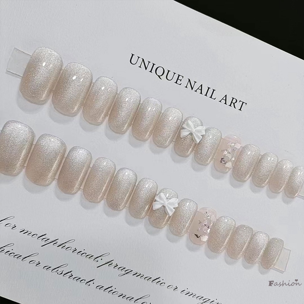 Móng Tay Giả Ngắn Hình Bướm Đính Pha Lê Đơn Giản Dễ Sử Dụng ​Tàu Ngầm Tinh Tế