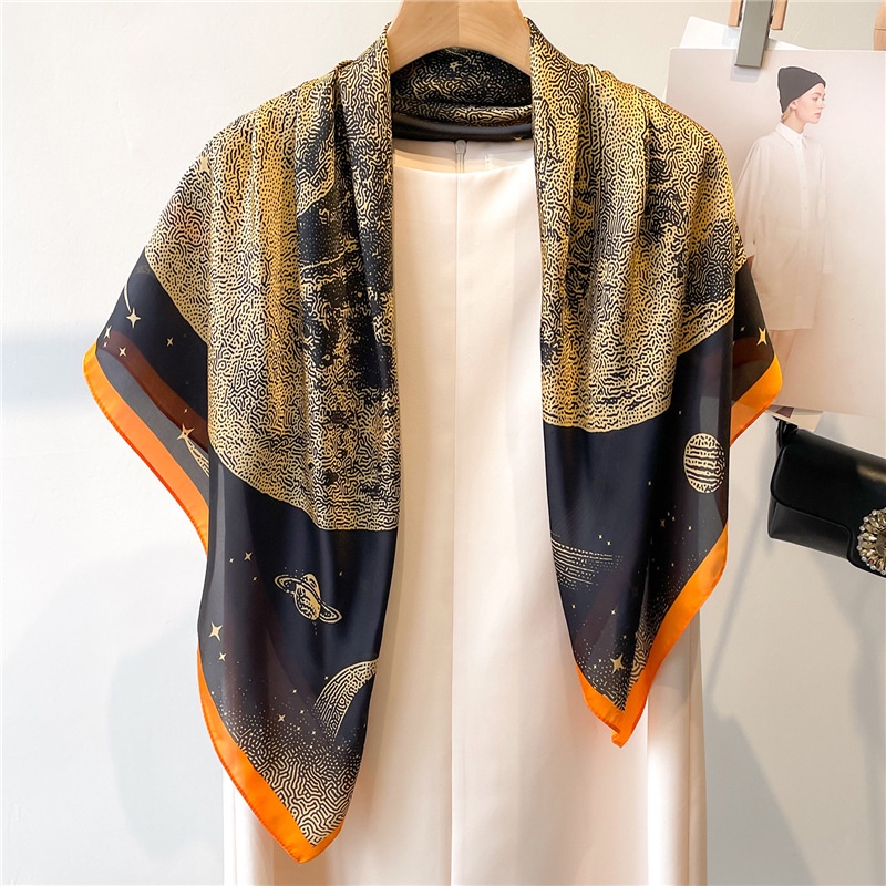 Khăn Choàng Cổ Hình Vuông 90 * 90CM Chất Lụa In Họa Tiết Thời Trang Thu Đông Cho Nữ