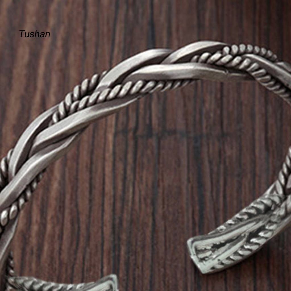 Vòng Đeo Tay Màu Trơn Hình Đầu Rồng Dạng Xoắn Bằng Thép Không Gỉ Chống Biến Dạng Dễ Phối Đồ Trang Sức Nam