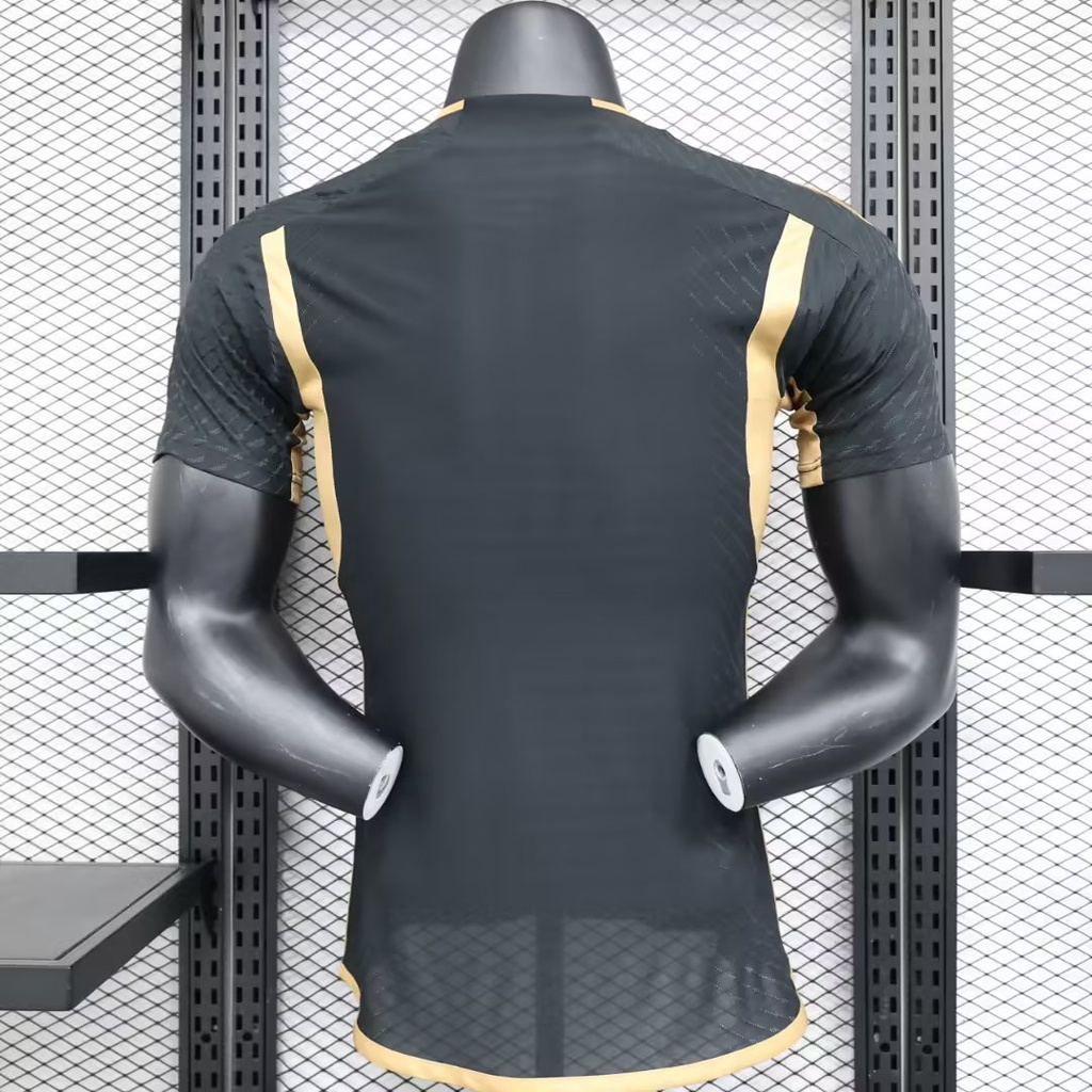 Áo Thun Bóng Đá Tay Ngắn Real Madrid 2324